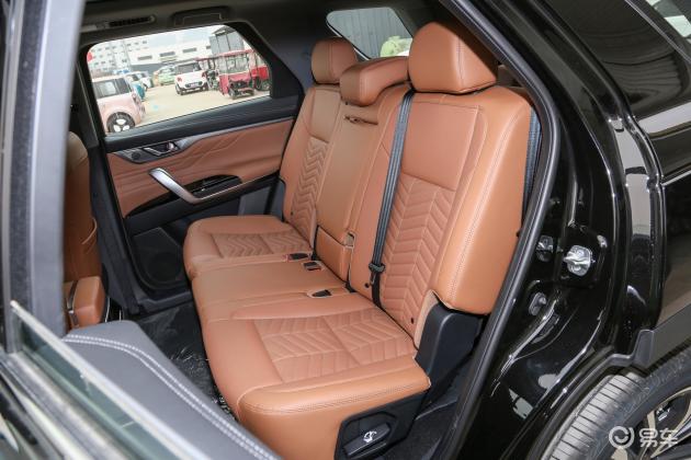 长安CS95配置解读 下面看看老司机怎么选