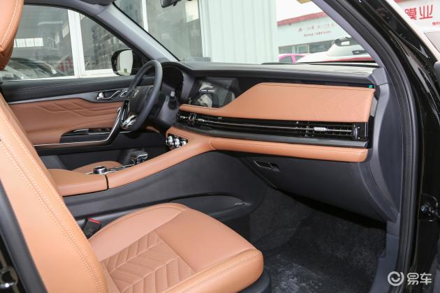 长安CS95配置解读 下面看看老司机怎么选