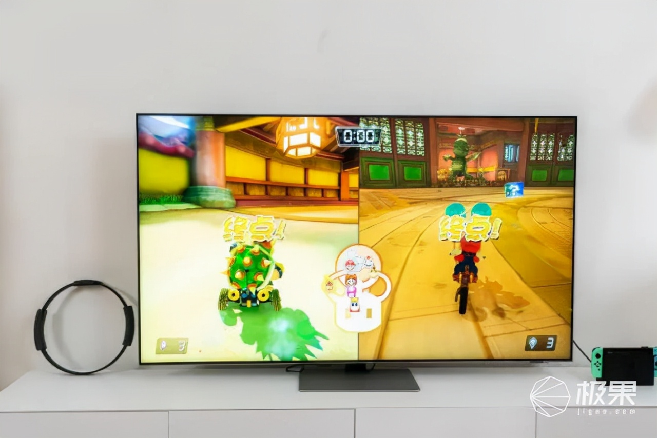 摄影师亲鉴!画质无死角、还能游戏带娃,一屏搞定全家“娱乐”