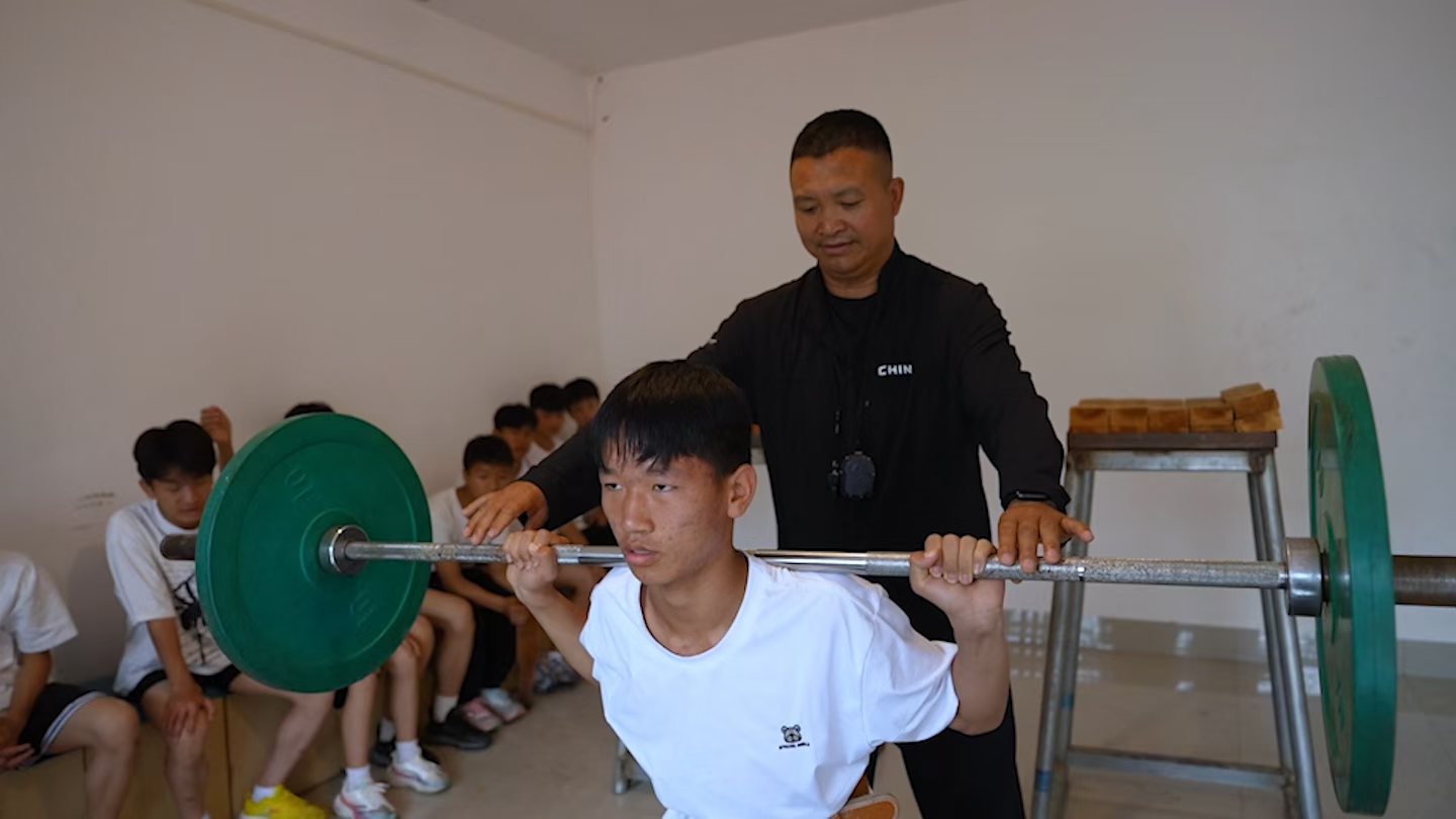 体育为村里娃推开梦想新窗