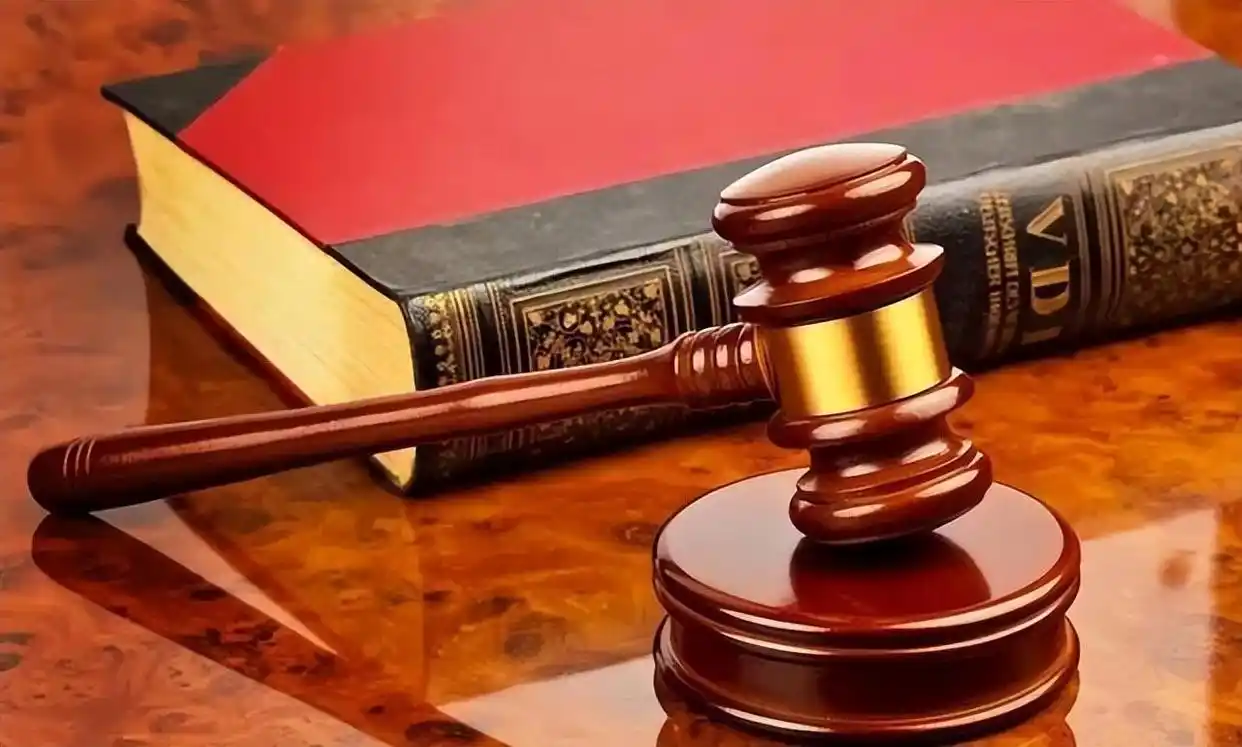 多年前山东男孩被工友开玩笑,用高压泵往体内充气,五脏严重损坏