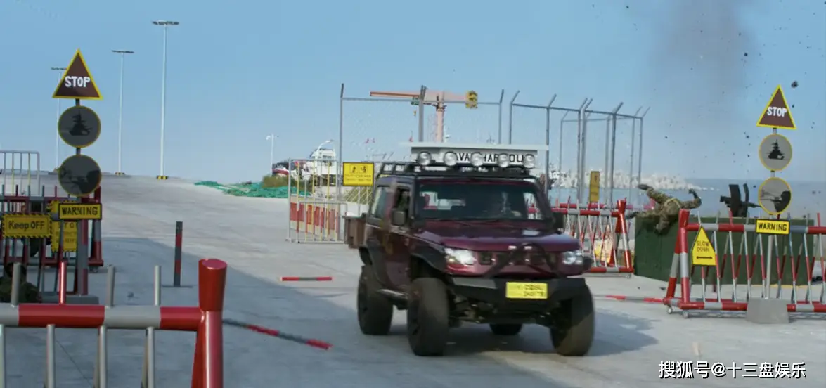 吴京的冷锋原型故事是真的?《战狼2》太难被超越,李焕英也不行