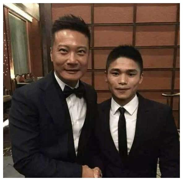 他才是《战狼》中真正的特种兵，1.5米身高，连吴京都退让三分