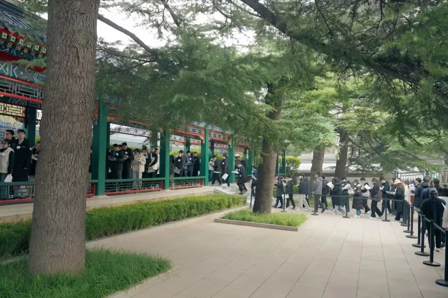 送别杨振宁先生