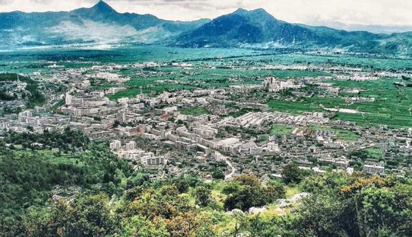 他是建国以来潜逃级别最高的贪官:至今还未落网,逃跑方式成了谜