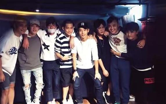 苏醒为什么要孤立张杰？原来跟当年苏醒打人事件有关