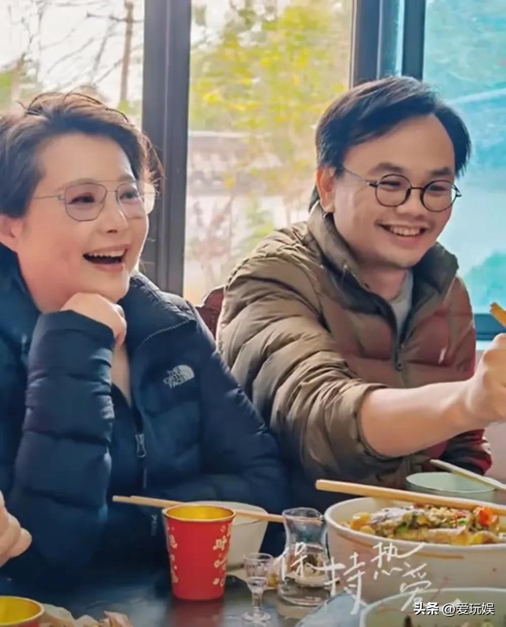 直到看清袁立如今的处境,才明白徐威的“离开”有多精明