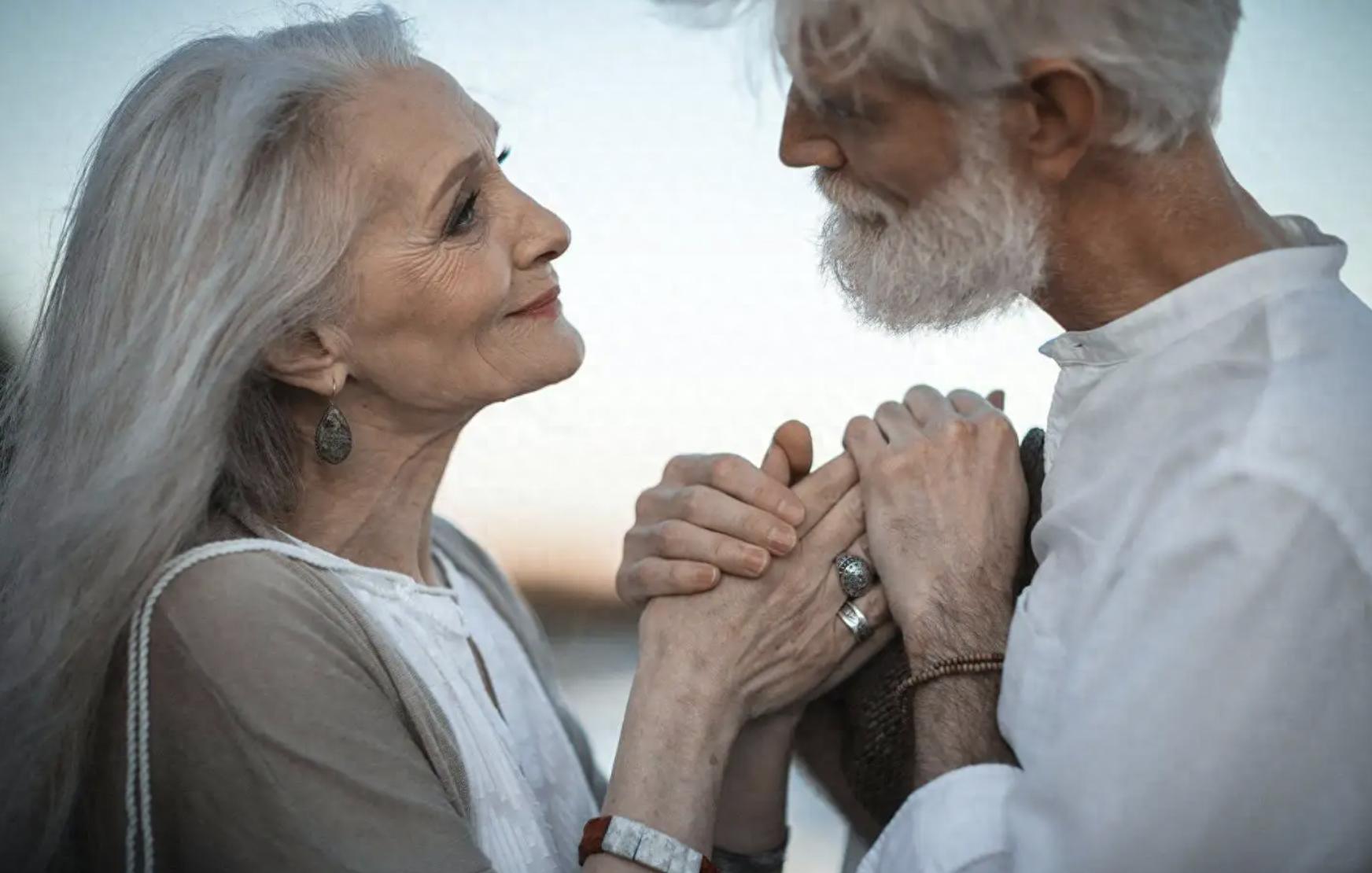 同属相夫妻,吉凶如何?探究老祖宗对夫妻属相相配的看法!