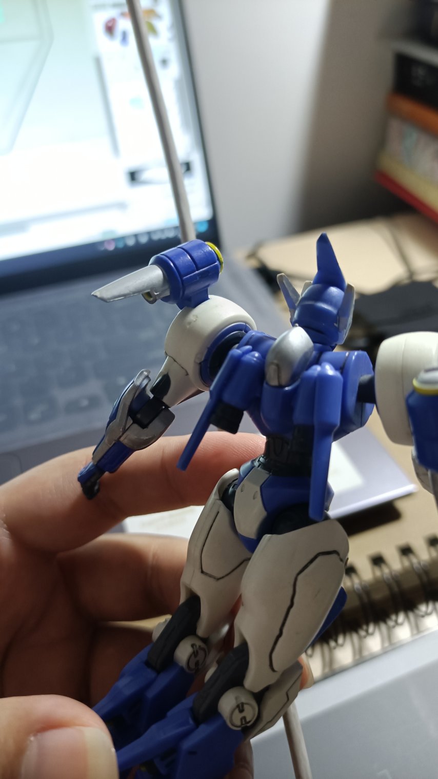 《机甲旋风》玩家投稿，历时一年自学自制cos服，只为热爱！