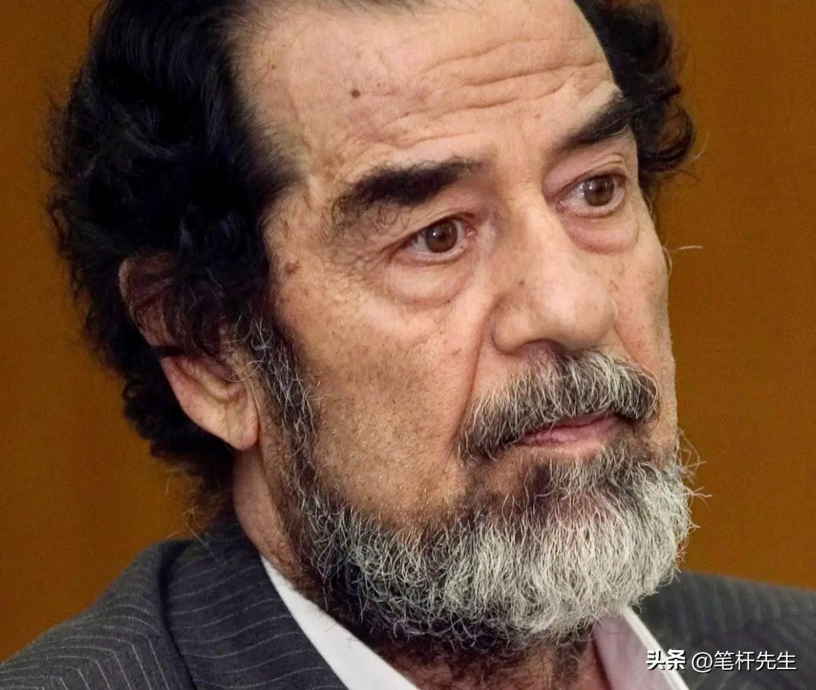 萨达姆去世19年后，伊拉克人终于发现被骗了，已失去了自由