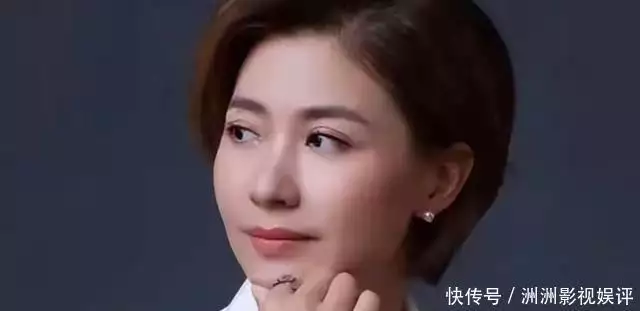 28岁辞职央视主持人,39岁全家移居日本,如今43岁的她后悔了吗