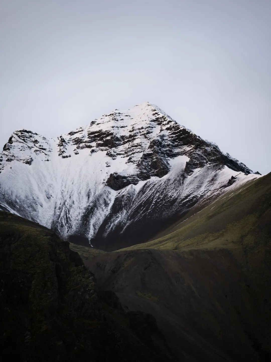 70-200mm F2.8 DG DN OS即将发售！风景入镜里，人在画中游