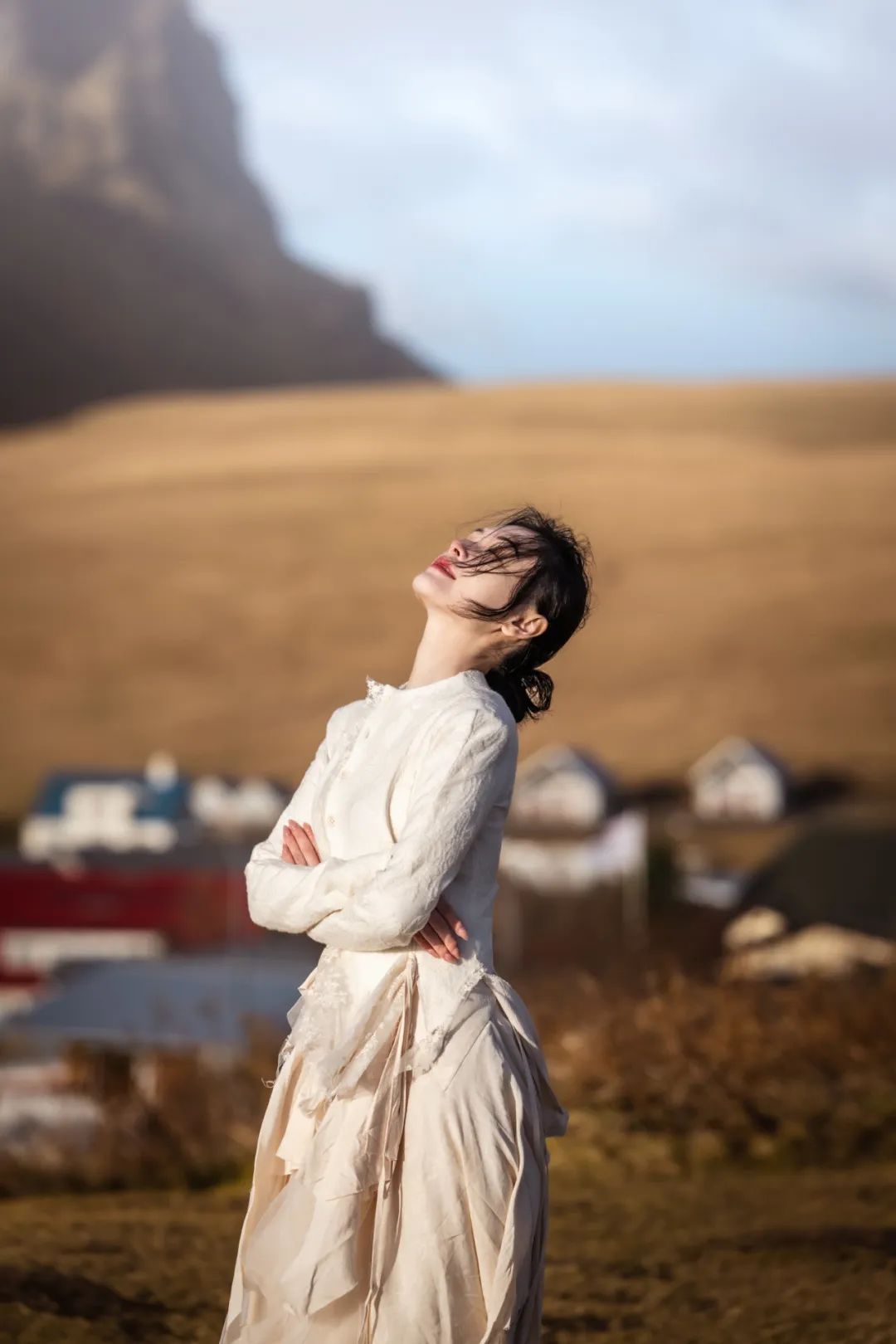 70-200mm F2.8 DG DN OS即将发售！风景入镜里，人在画中游