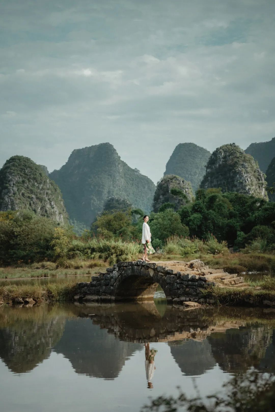 70-200mm F2.8 DG DN OS即将发售！风景入镜里，人在画中游