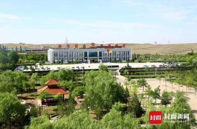 煤矿冒顶事故中的防范困局：清水营煤矿“顶板”致4人被困 多篇论文曾对安全隐患做“预警”