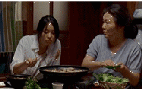 这只被端上餐桌的中华白海豚，让“吃货”这个词浸满了鲜血