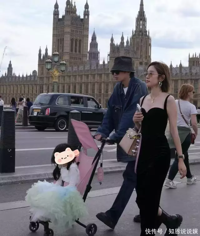 张若昀推娃车被偶遇，唐艺昕优雅辣妈形象，夫妻同心打破离婚传闻