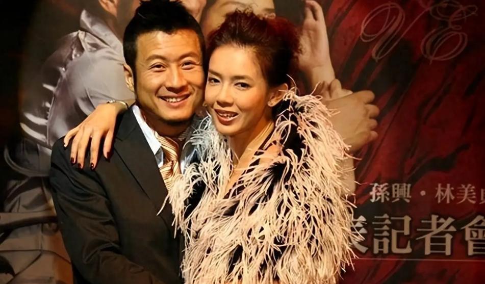 忍不下去了?复合四个月,林美贞又宣布离婚,前夫曾透露失败原因