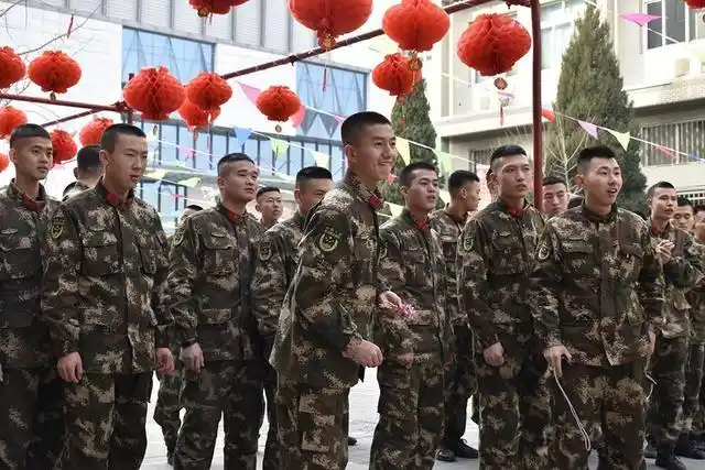 春节军营小游戏,你喜欢哪一款?