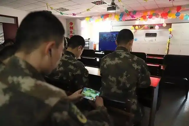 春节军营小游戏,你喜欢哪一款?