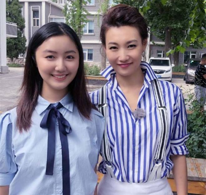 央视主播李梓萌：沈阳走出的央视著名主持人，男友在雾中迷路了