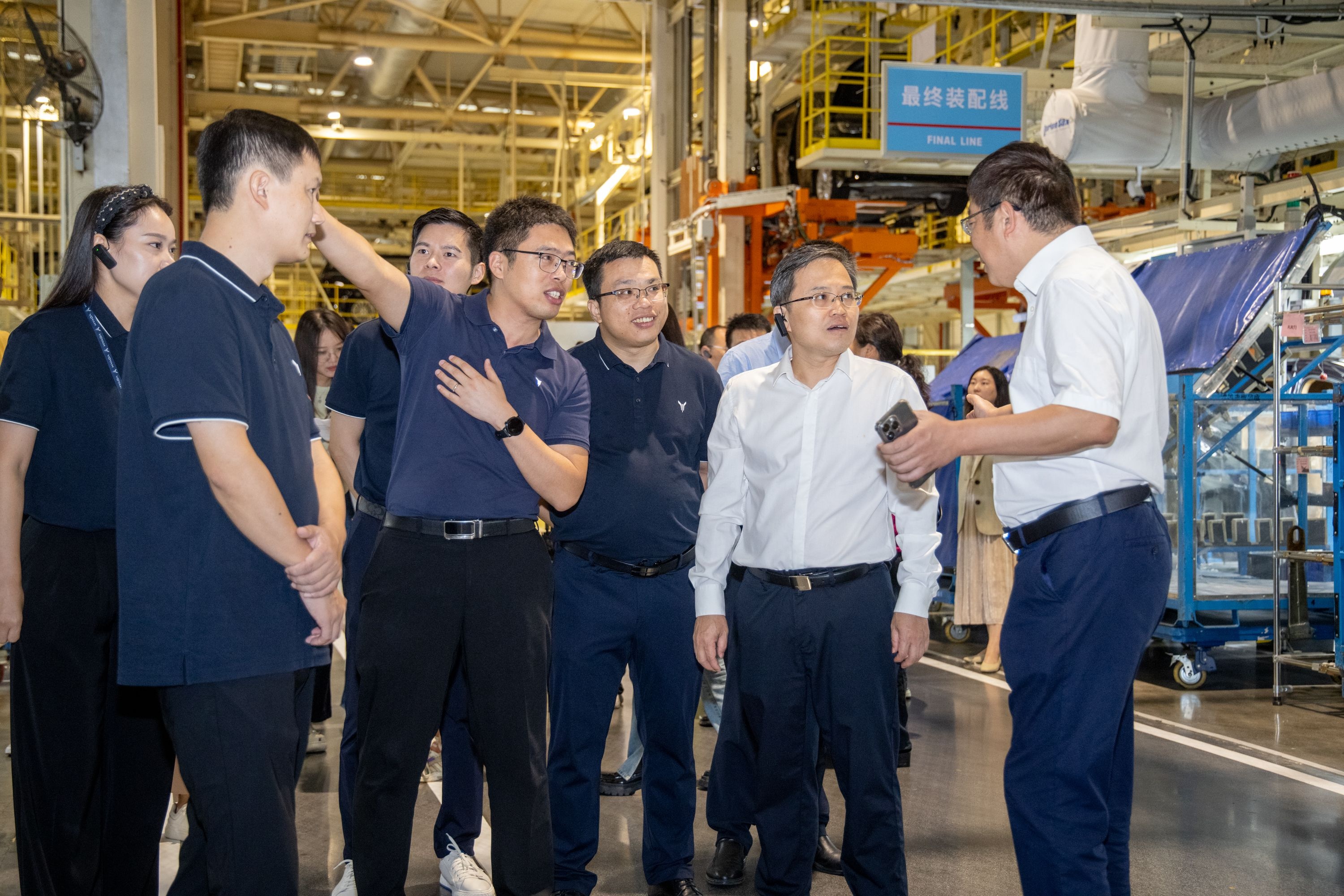 从“一辆车”到“一座城”,武汉经开区在下一代汽车产业上“追转超”