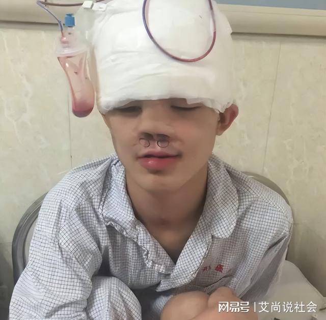 2012年山东13岁男孩被高压枪重伤,获赔112万,施暴者分别被判6年