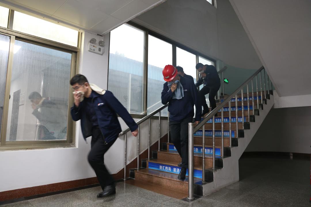 绷紧消防“安全弦”，运河煤矿护航冬季安全生产