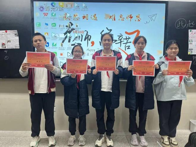 笔锋跃动，镜采青春！银初八年级语文组带你“玩转”新闻实践！