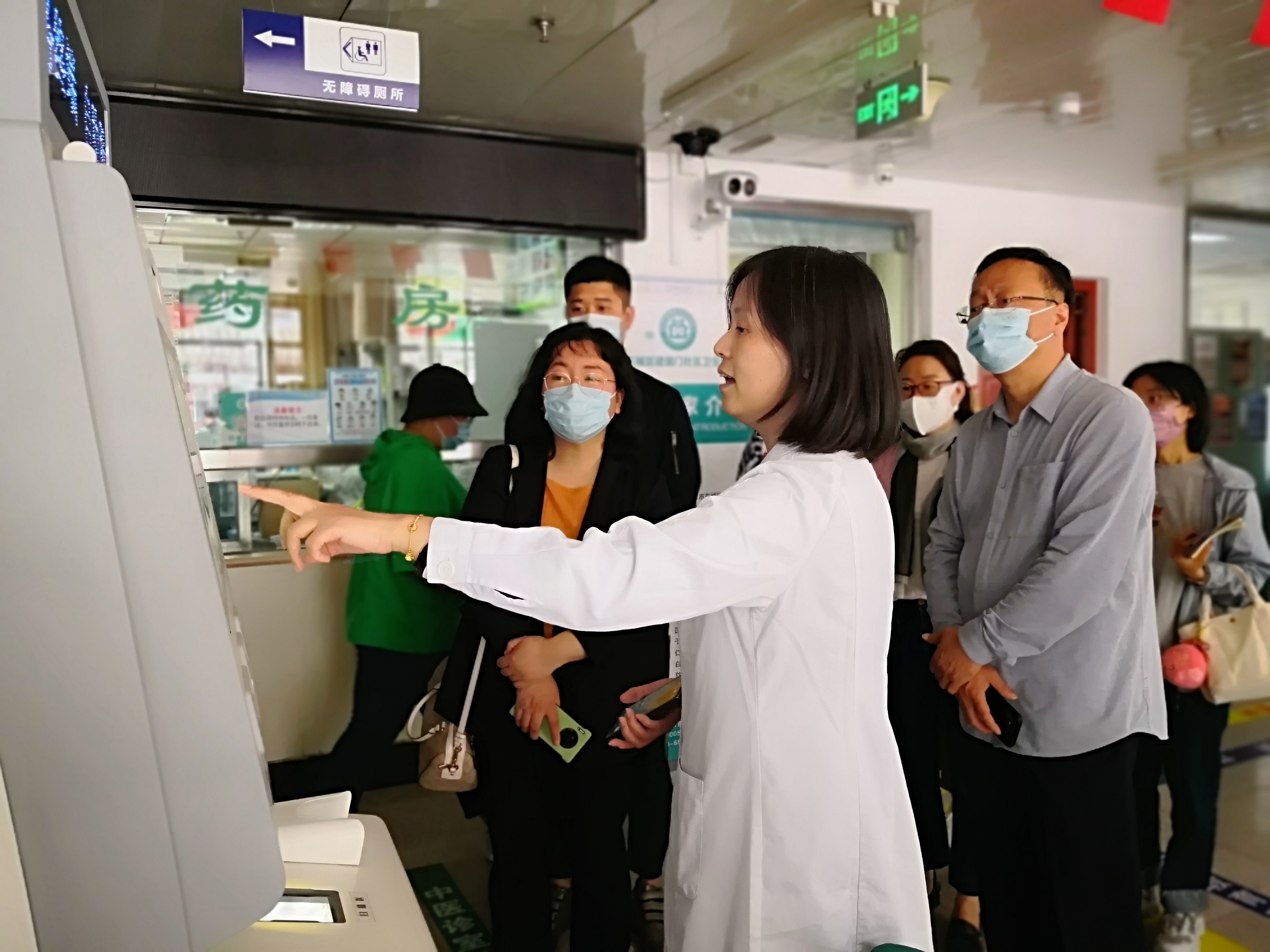 集思广益,帮助老干部跨越数字鸿沟——文化和旅游部离退休人员服务中心青年理论学习小组到社区学习调研