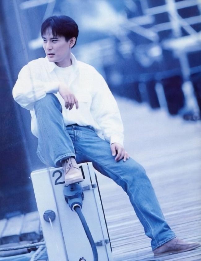 “情歌王子”张信哲，出道36年，0绯闻：看了他的日常生活，才知道他的低调并不简单