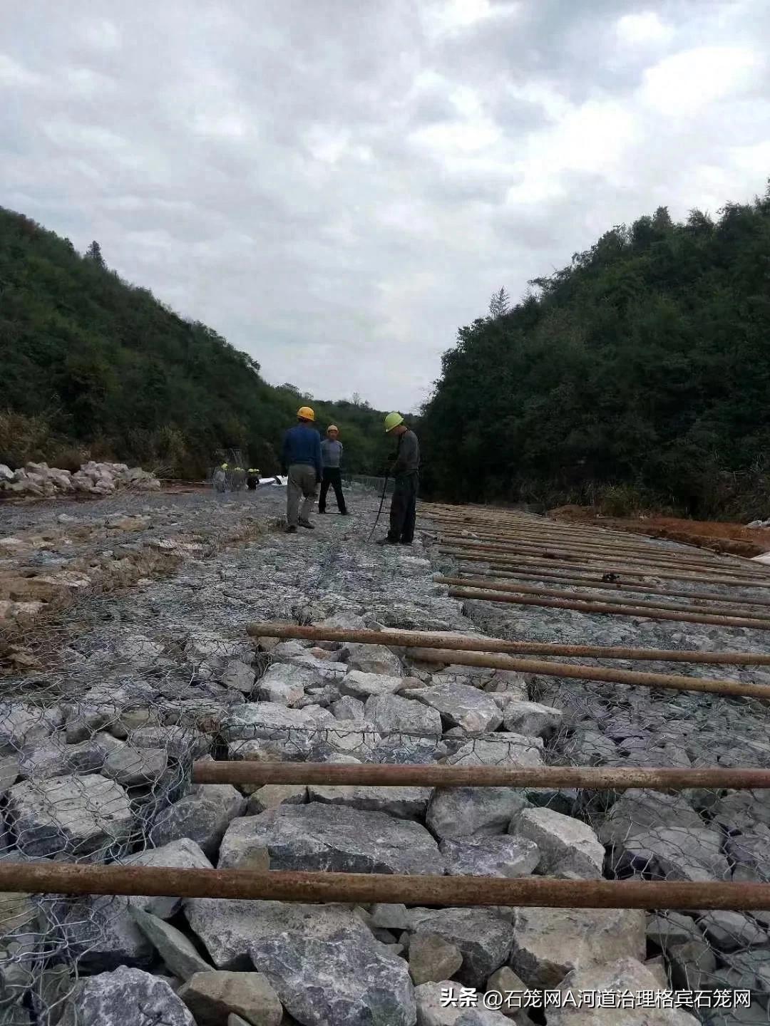 河道治理“黑科技”—雷诺护垫：守护河道生态平衡的“柔性卫士”