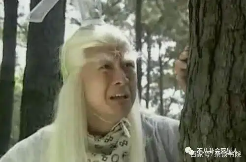 出道神似周润发,出演的角色霸占我们整个童年,今55岁靠走穴