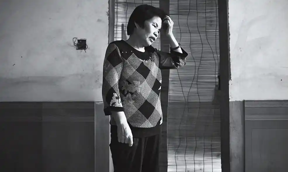 回顾大学生被定死刑，临死想捐出眼角膜，父亲：你把罪恶都带走