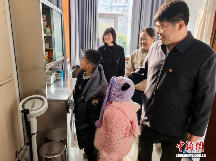 中国烟台SOS儿童村：用爱筑起温暖的家