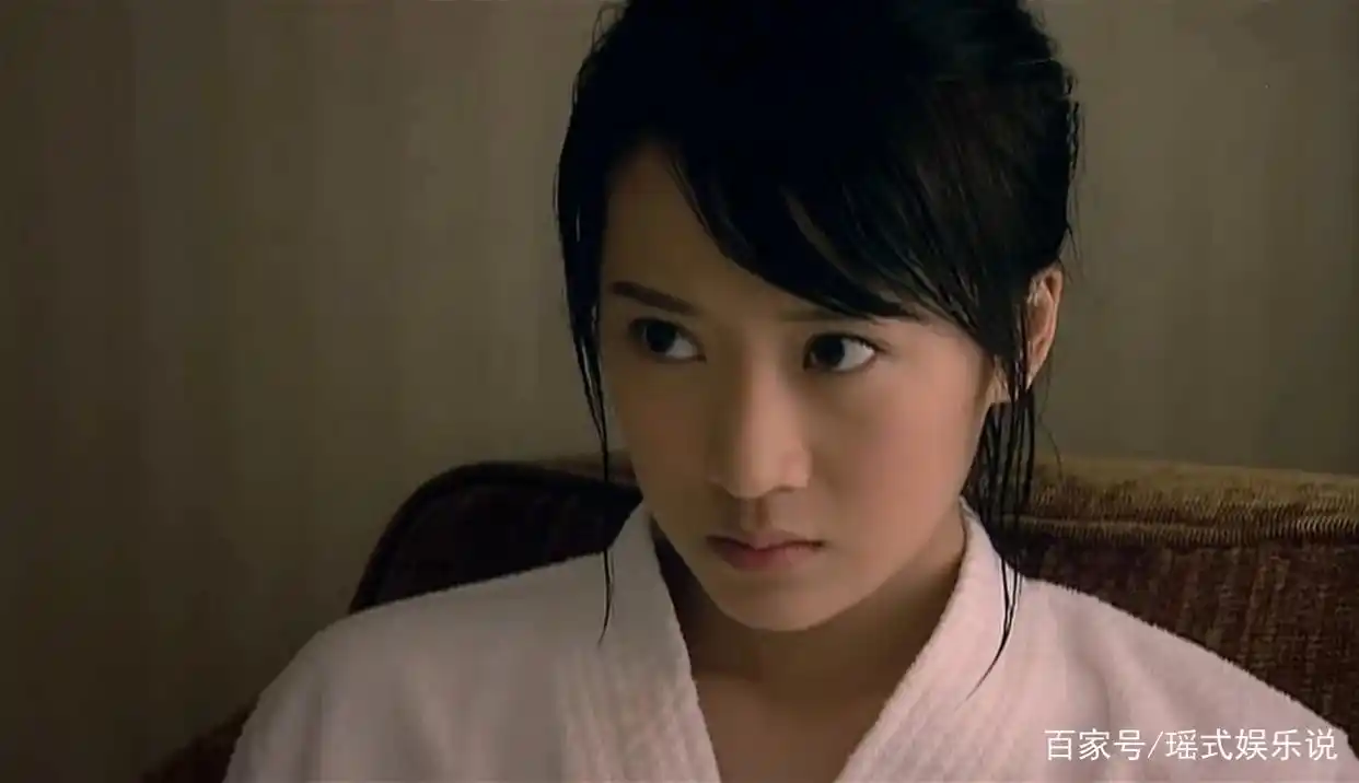 30岁再看《蜗居》，我理解了6万元出卖身体的海藻，那她错了吗