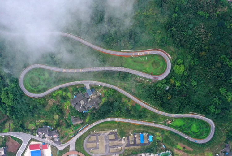 在雅安：遇见交旅融合的“诗与远方”