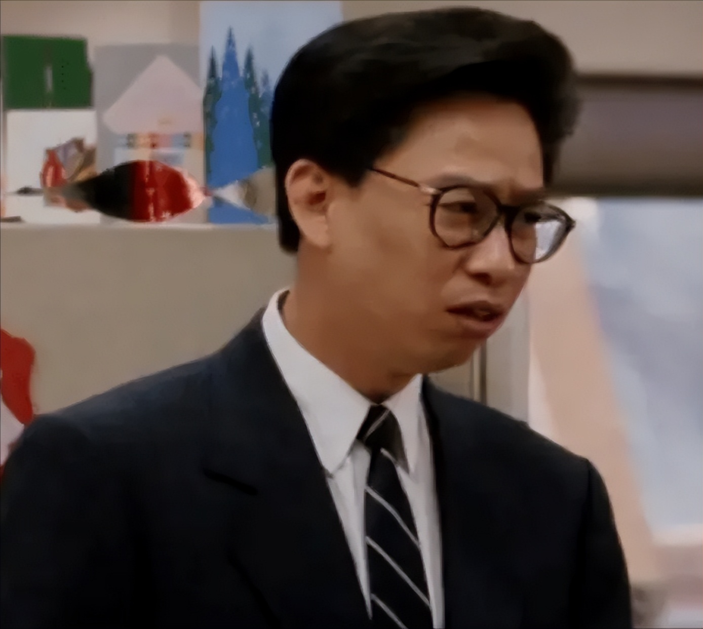 突发!香港知名演员受病魔折磨身体抱恙,因儿子啃老不敢退休