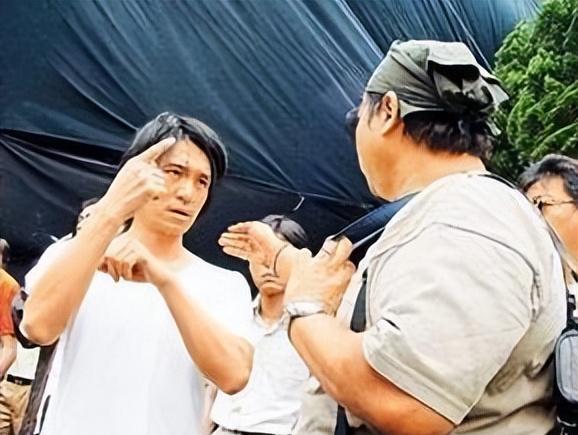 元华：曾是李小龙替身，成龙的同门师兄，遇到周星驰才大火