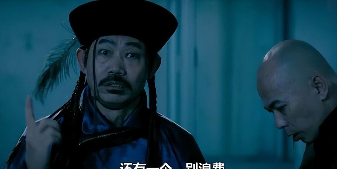 元华：曾是李小龙替身，成龙的同门师兄，遇到周星驰才大火