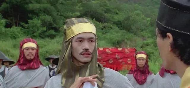 还记得《功夫》里的包租公吗？如今70岁的他近况曝光