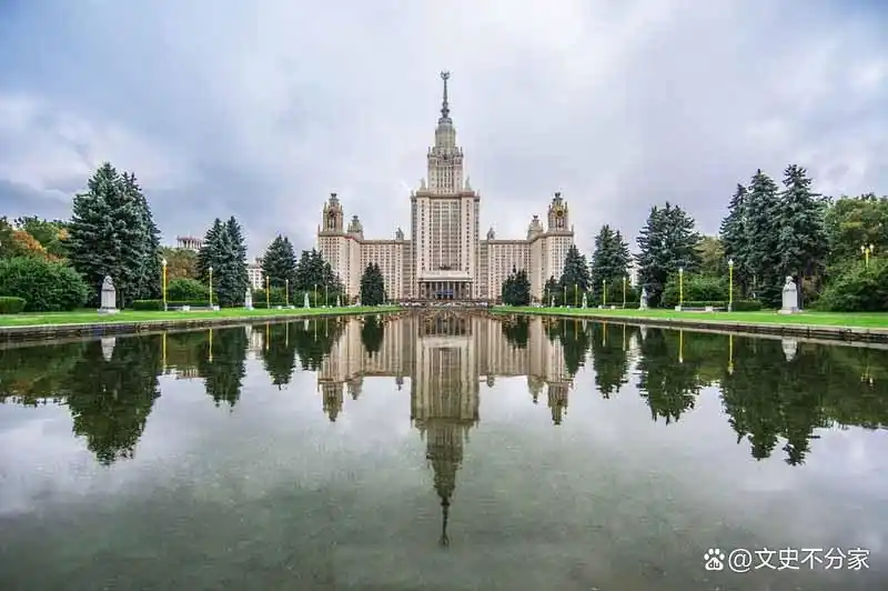 国家面积最大的前十名