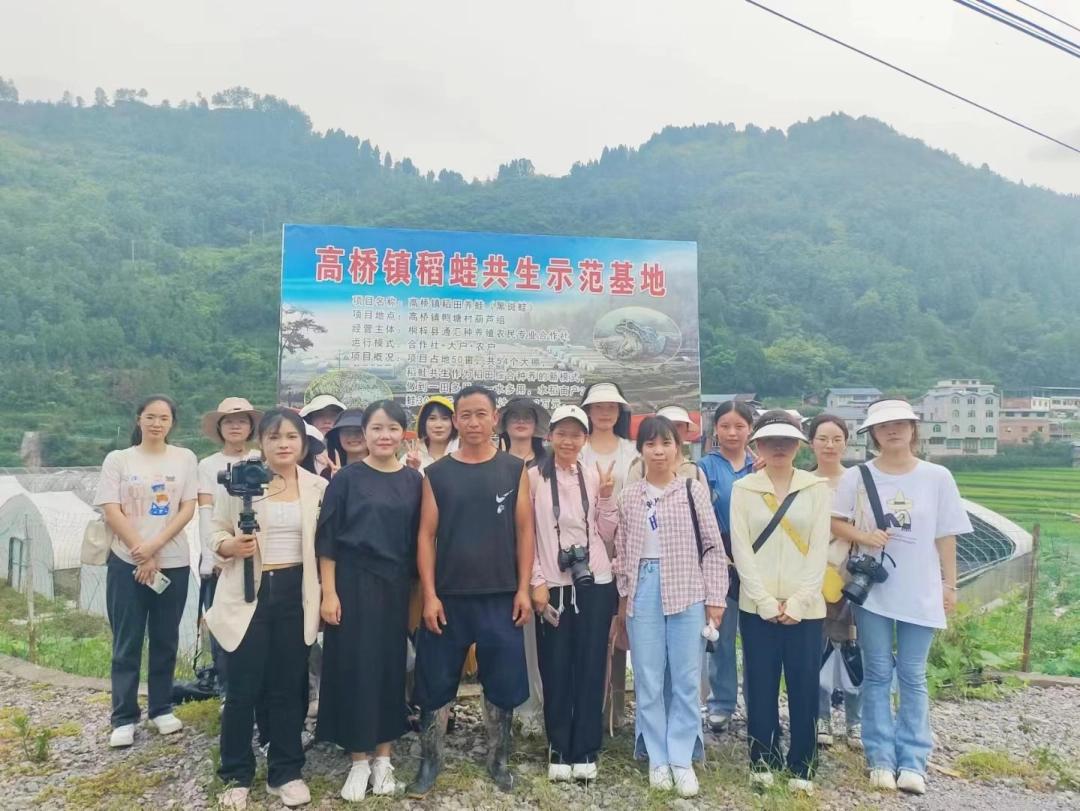 【百名记者百校行】探索“部校共建”新路径！贵州民族大学传媒学院交出四张育人答卷