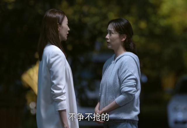 没想到，海清携“蜗居续集”归来，会以这样的惊喜，打出一副王炸