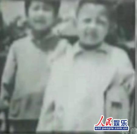 袁立躺枪因网友言论痛哭 20年情史揭秘(组图)