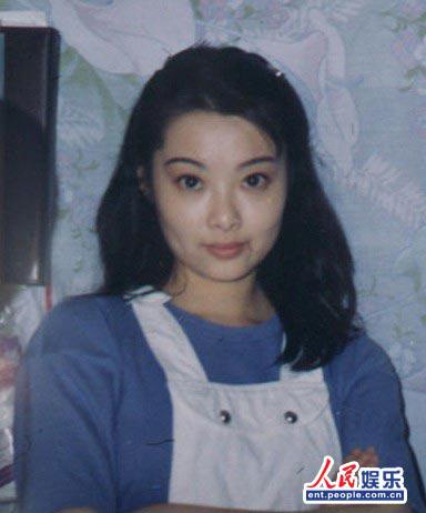 袁立躺枪因网友言论痛哭 20年情史揭秘(组图)