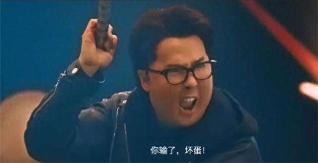 甄子丹新片致敬李小龙，我却想起25年前的《精武门》，那才是经典