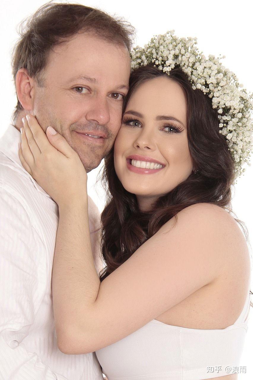 你认为什么是幸福？谈谈你对幸福的认识?