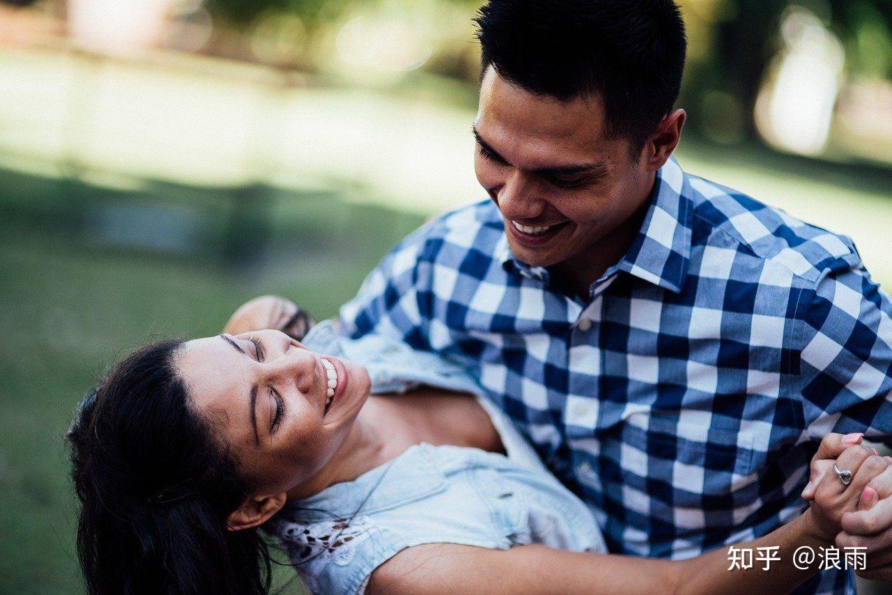 你认为什么是幸福？谈谈你对幸福的认识?