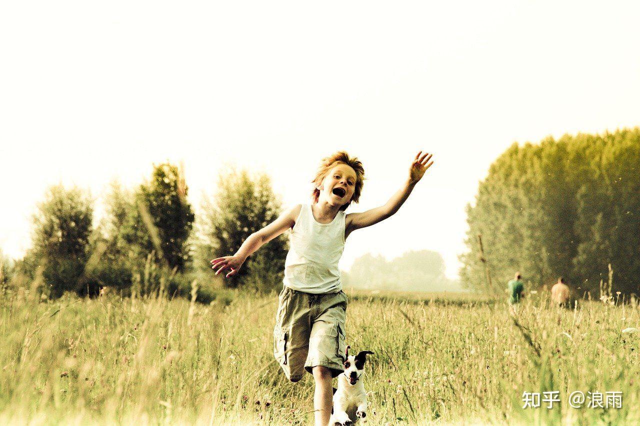 你认为什么是幸福？谈谈你对幸福的认识?